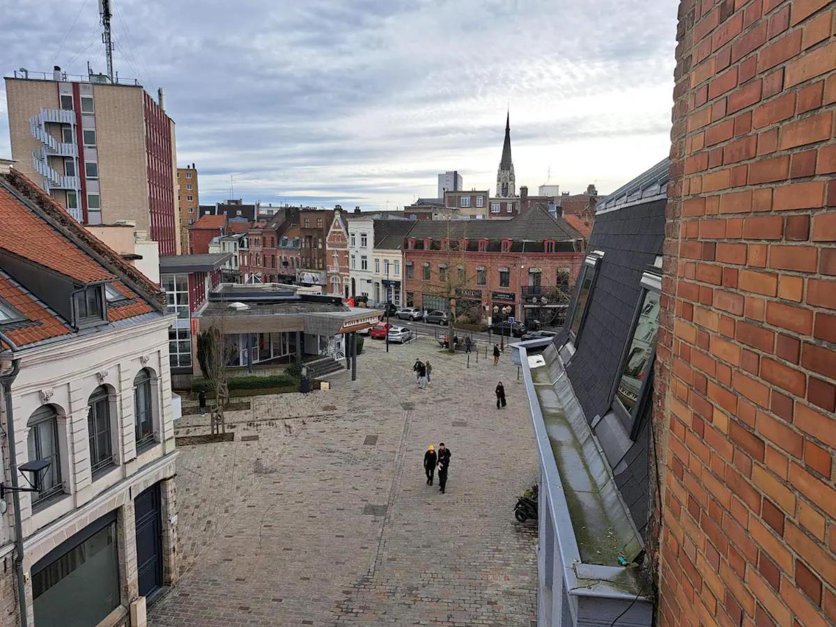 Magnifique T3 Avec Balcon Au Pied Du Metro Colbert Apartment Tourcoing Exterior photo